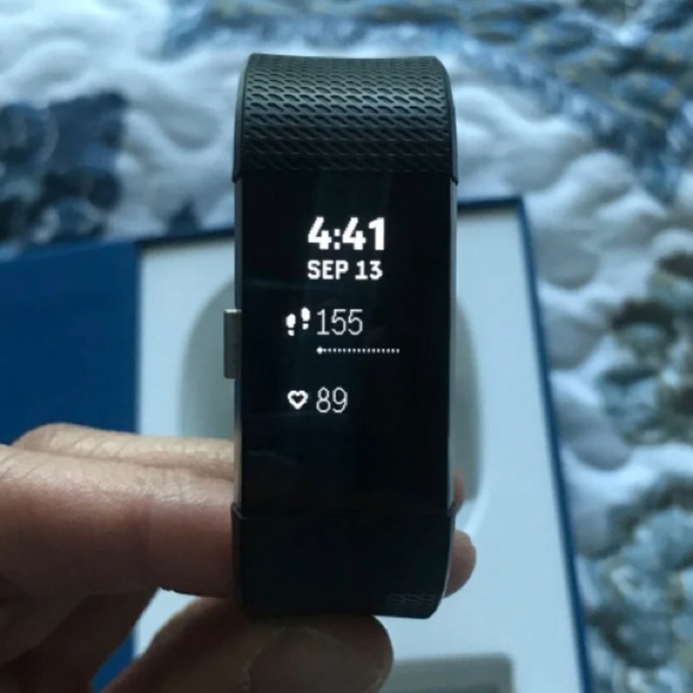Fitbit Charge 2 - Picture 2 of 8